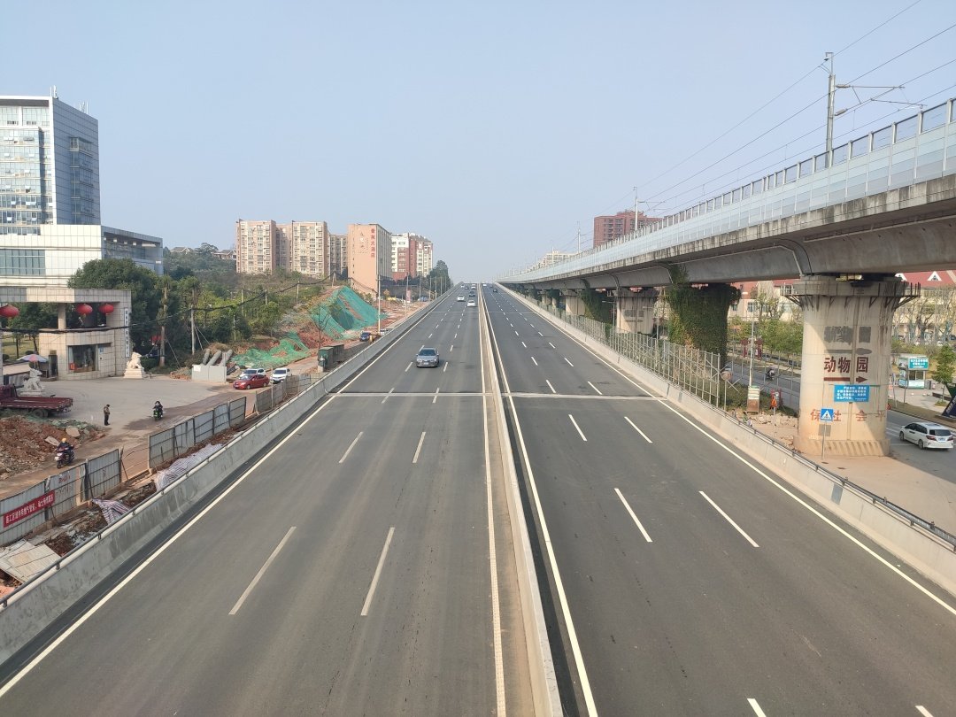 芙蓉路最新時尚潮流地標，綻放的潮流新寵！