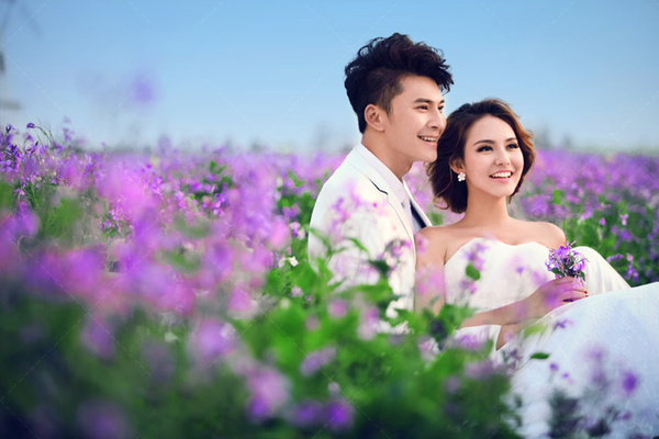 秋霞最新婚,秋霞最新婚，一場自然美景的探索之旅