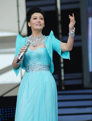 譚晶的最新,譚晶的最新動態(tài)，音樂旅程的新篇章