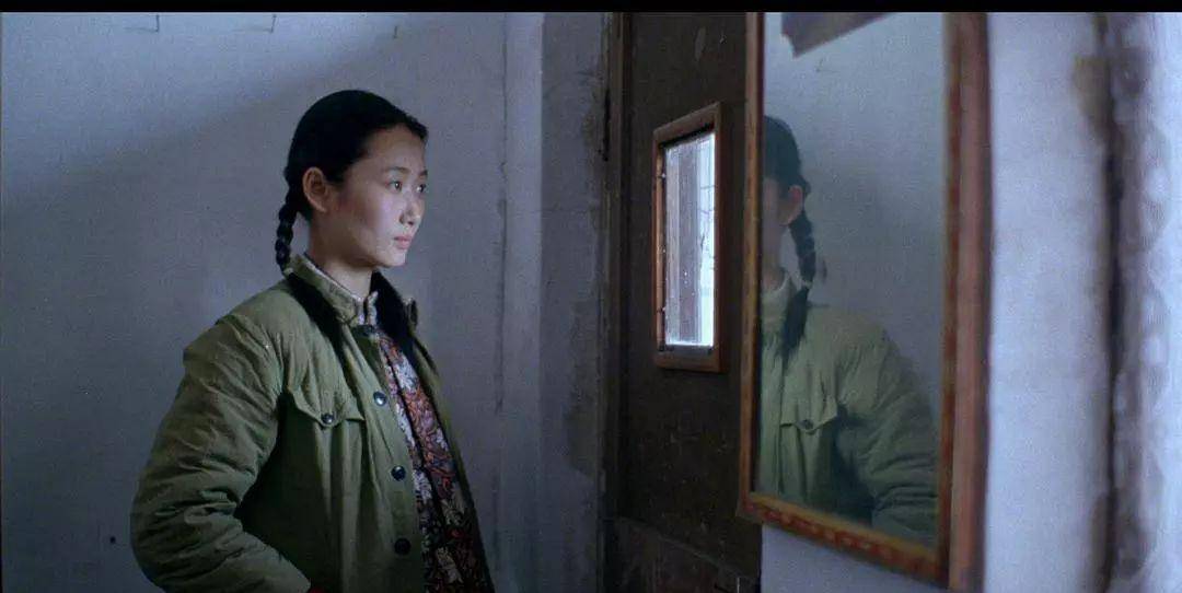 演員任逍遙，舞臺(tái)與銀幕的魅力人生探索