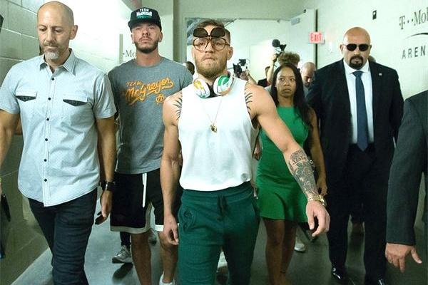 麥格雷戈最新賽事集錦，體育盛宴的激情瞬間！