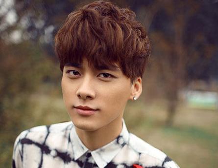 李易峰，熒屏風(fēng)云人生與溫暖友情的電視劇全紀錄