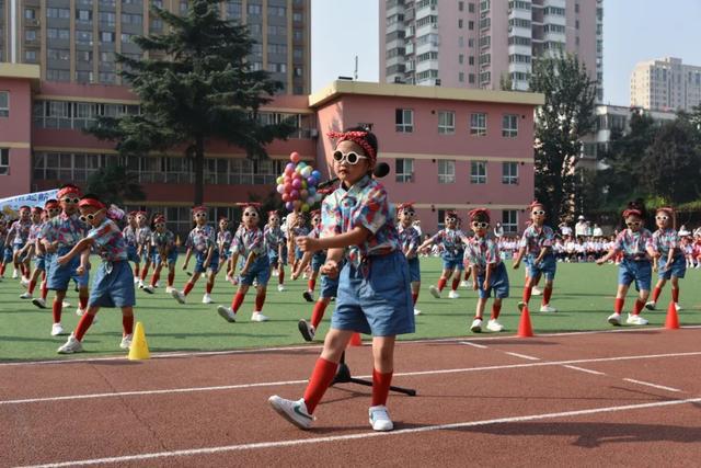 隊(duì)列隊(duì)形比賽精彩瞬間與解說串詞分享