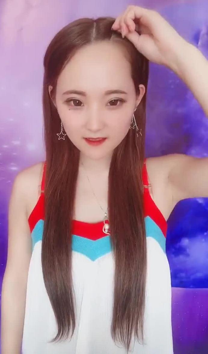 最新美拍編發(fā)教程，輕松打造時(shí)尚發(fā)型，瞬間提升你的魅力值！