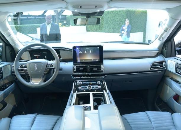 現(xiàn)代木紋門款式推薦，選購(gòu)、安裝指南與流行趨勢(shì)解析