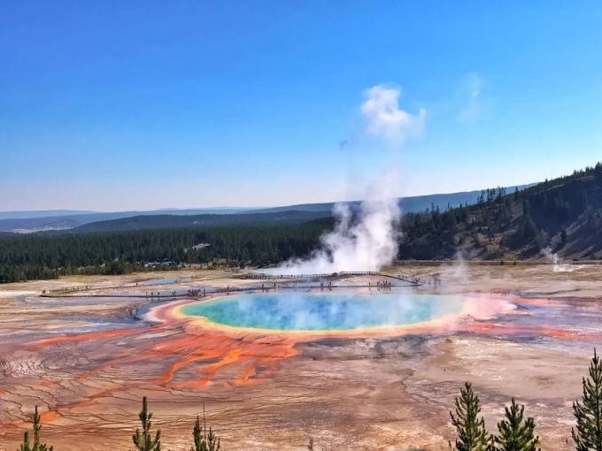 黃石公園最新動(dòng)態(tài)，時(shí)代印記與自然瑰寶的交融展現(xiàn)