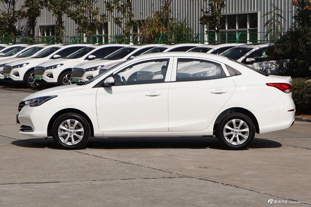 時(shí)代變遷中的矚目焦點(diǎn)，最新悅翔報(bào)價(jià)匯總