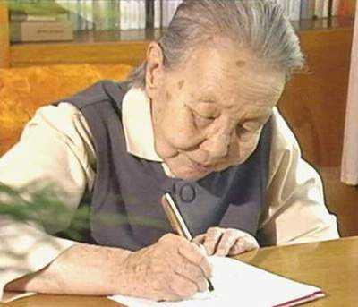 科技新品重塑視界，最新真實吐血照片分享