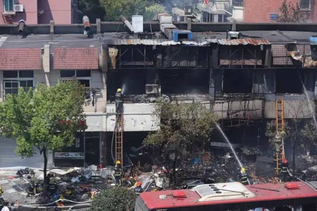 杭州爆炸事件最新圖片，溫馨日常小故事回顧