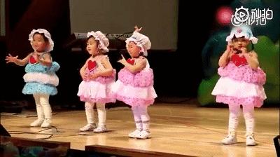 最新舞臺表演節(jié)目震撼登場，精彩演出令人陶醉！