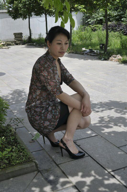 最新熟女論壇免費，自信與成就感的蛻變，熟女們的勵志前行之路！