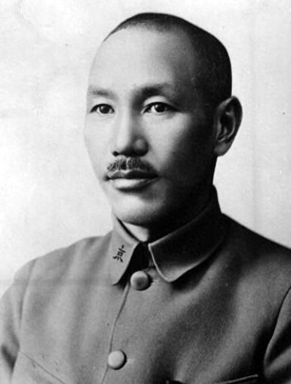 權(quán)力風(fēng)云掀起熱議風(fēng)暴，最新動(dòng)態(tài)引領(lǐng)討論潮流