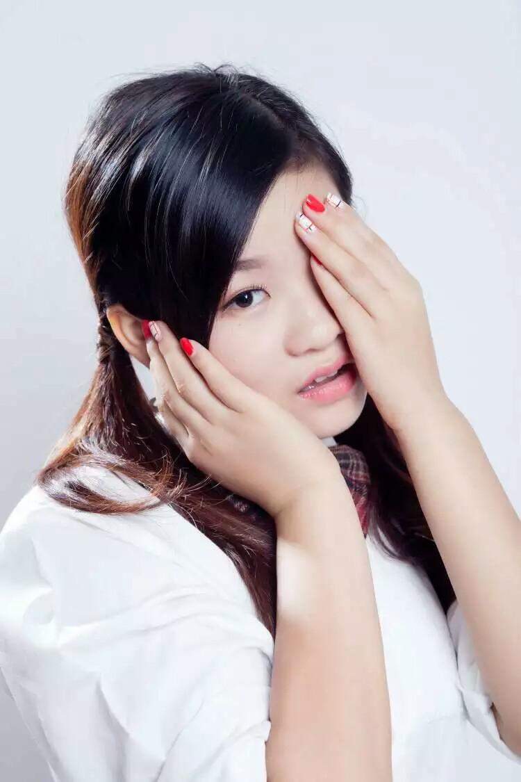 可欣最新，引領(lǐng)時尚潮流的新焦點人物