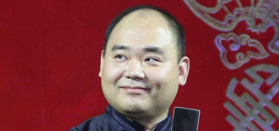 侯震最新，自然美景之旅，探尋內(nèi)心平和之地